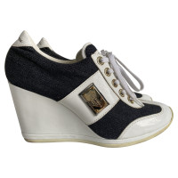 Dolce & Gabbana Wedges Patent leather in Blue