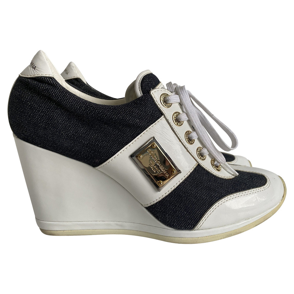 Dolce & Gabbana Wedges Patent leather in Blue