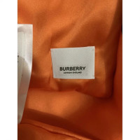 Burberry Scarf/Shawl Silk in Orange