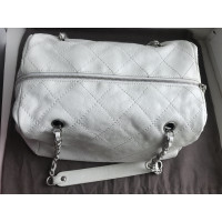 Chanel Bowling Bag in Pelle in Bianco