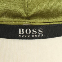 Hugo Boss Wickelkleid in Grün