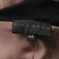 Richmond Robe