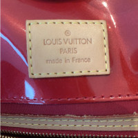 Louis Vuitton Houston aus Lackleder in Bordeaux