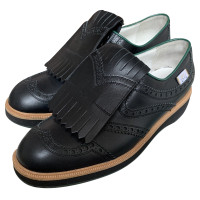 Gucci Scarpe stringate in Pelle in Nero