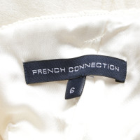 French Connection Kleed je aan in crème