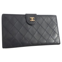 Chanel Ca1d09e3 Handbag / Leather Wallet