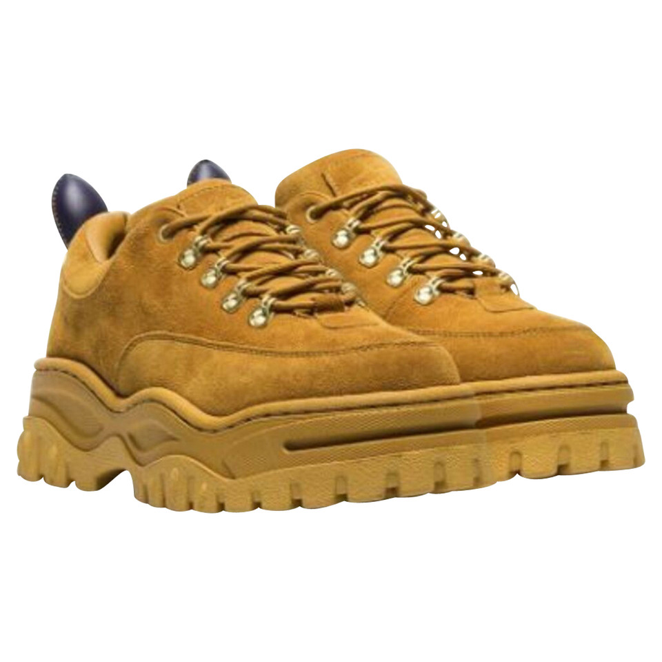 Eytys Sneakers aus Wildleder in Gelb
