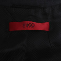 Hugo Boss tailleur pantalone in grigio scuro