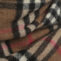 Burberry Sciarpa in cashmere in modello classico