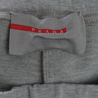 Prada Pantaloni in grigio