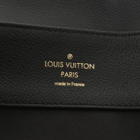 Louis Vuitton Lederhandtasche in Schwarz