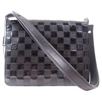 Louis Vuitton Shopper Patent leather in Black
