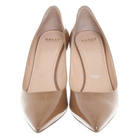 Bally pumps in Brown patent leather