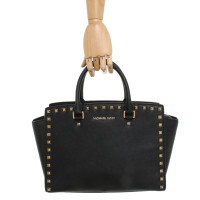 Michael Kors Handtasche aus Leder in Schwarz