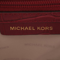 Michael Kors Umhängetasche aus Leder in Fuchsia