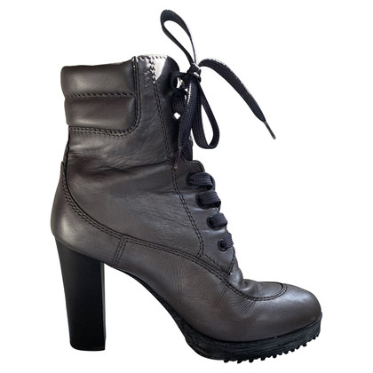 Hogan Ankle boots Leather in Silvery
