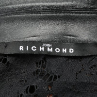Richmond Top in Black