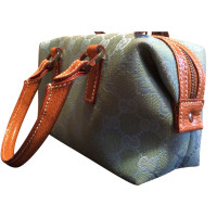 Gucci Handbag with Guccissima patterns