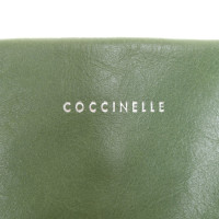 Coccinelle Handtasche aus Leder in Grün