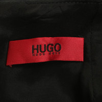 Hugo Boss Robe avec des éléments en cuir