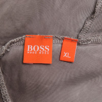 Hugo Boss Robe coloris taupe