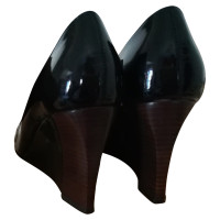 Tod's Wedges Patent leather in Black