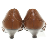 Pollini Pumps/Peeptoes en Cuir en Marron