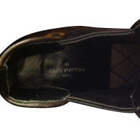 Louis Vuitton Stiefeletten aus Leder in Braun