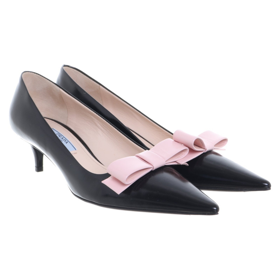 Prada pumps in zwart