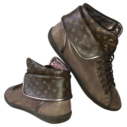 Louis Vuitton Lace-up shoes