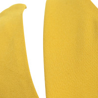 Calvin Klein haut de couleur moutarde