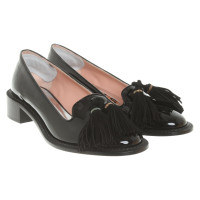 Rochas Slipper/Ballerinas aus Lackleder in Schwarz