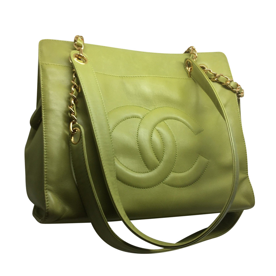 Chanel Shoulder bag with CC logo