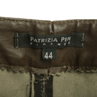 Patrizia Pepe Pantaloni di pelle in oliva