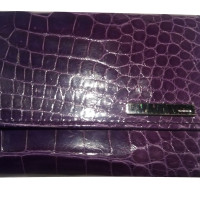 Gucci clutch in violet