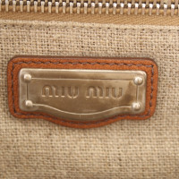 Miu Miu Häkeltasche avec des détails en cuir
