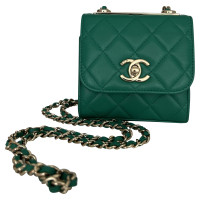 Chanel Trendy Small Bag With Chain aus Leder in Grün
