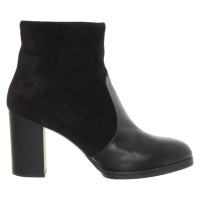 Tod's Ankle boots Leather in Black