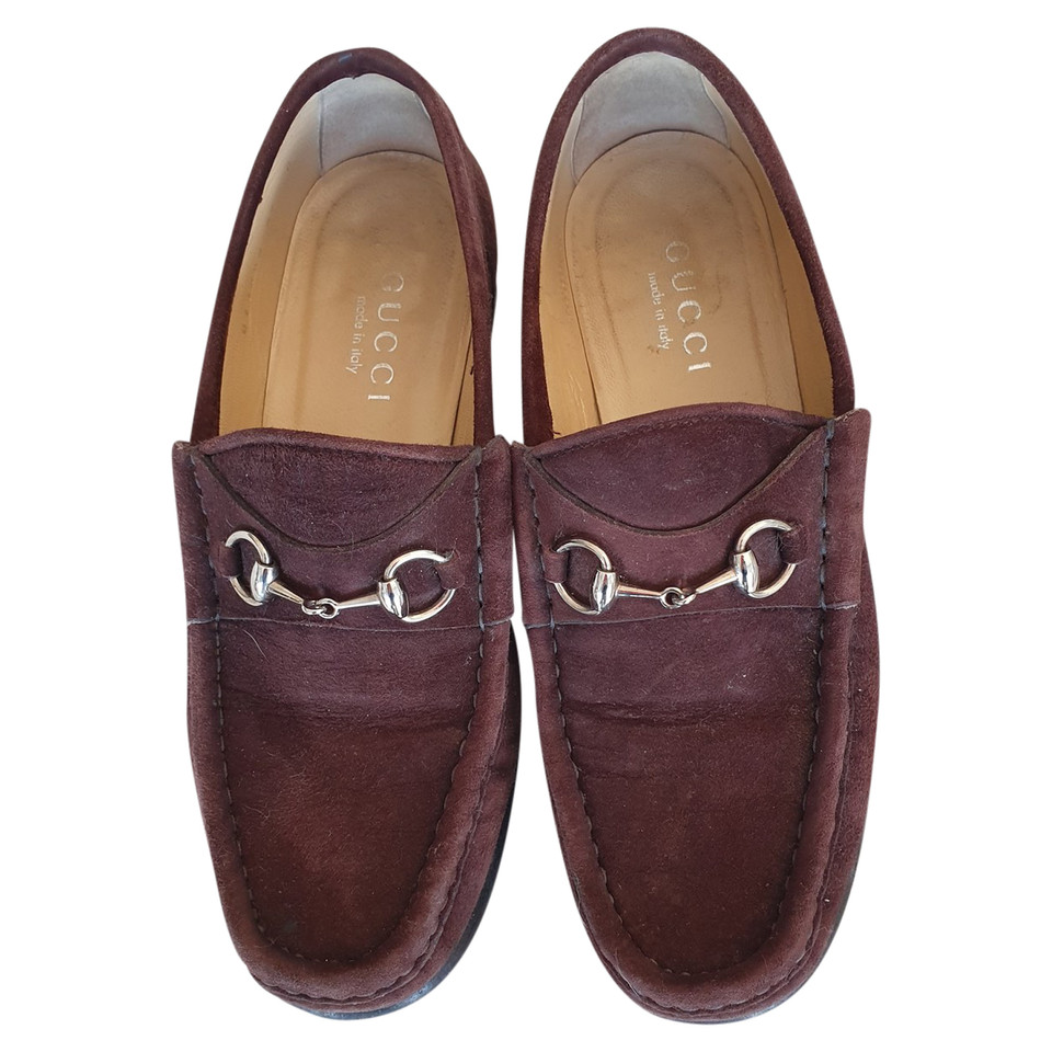 Gucci Chaussons/Ballerines en Daim en Marron