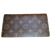 Louis Vuitton Monogram of canvas wallet