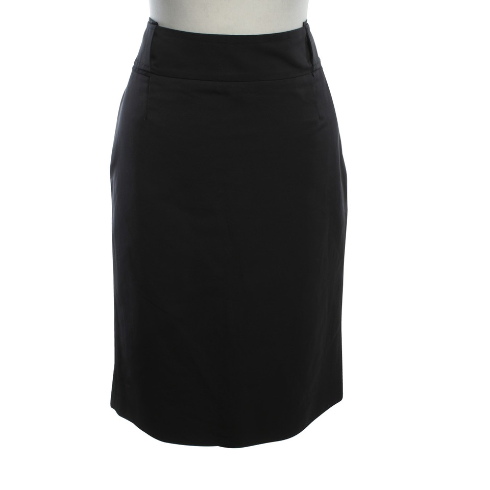 Hugo Boss Skirt in Black