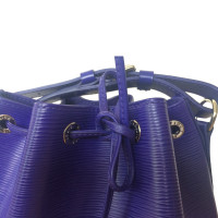 Louis Vuitton Noé Grand Leather in Violet