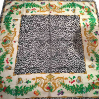 Versace Schal/Tuch aus Seide in Weiß