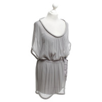 Diane Von Furstenberg Robe courte en gris