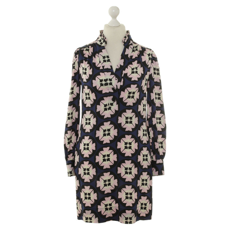 Diane Von Furstenberg zijden jurk met een bloemmotief