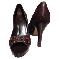 Gucci Pumps/Peeptoes en Cuir en Marron