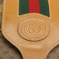 Gucci Reisetasche aus Canvas in Braun