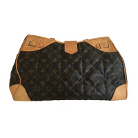 Louis Vuitton Etoile Leather