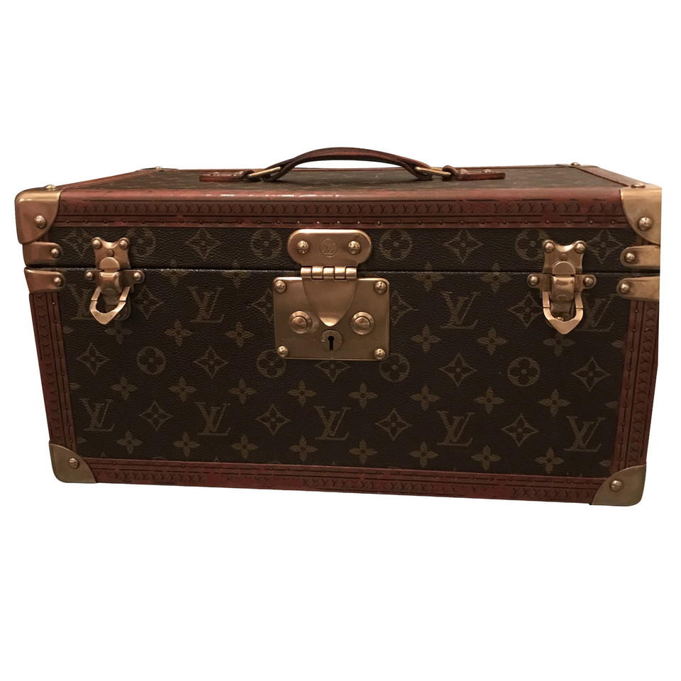 Louis Vuitton Beauty Case / train case