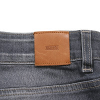 Closed Jeans in Grau